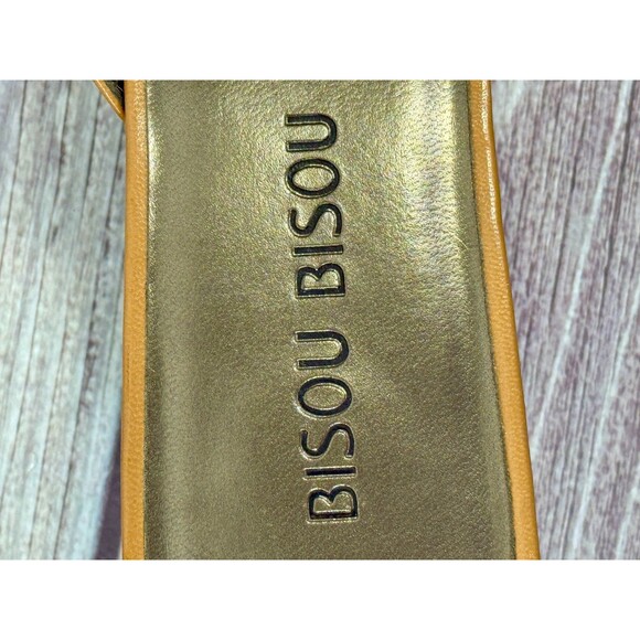 Bisou Bisou Tan Leather Size 7 Closed Toe Mules Curved High Heel Slip-On Shoes - Picture 4 of 16